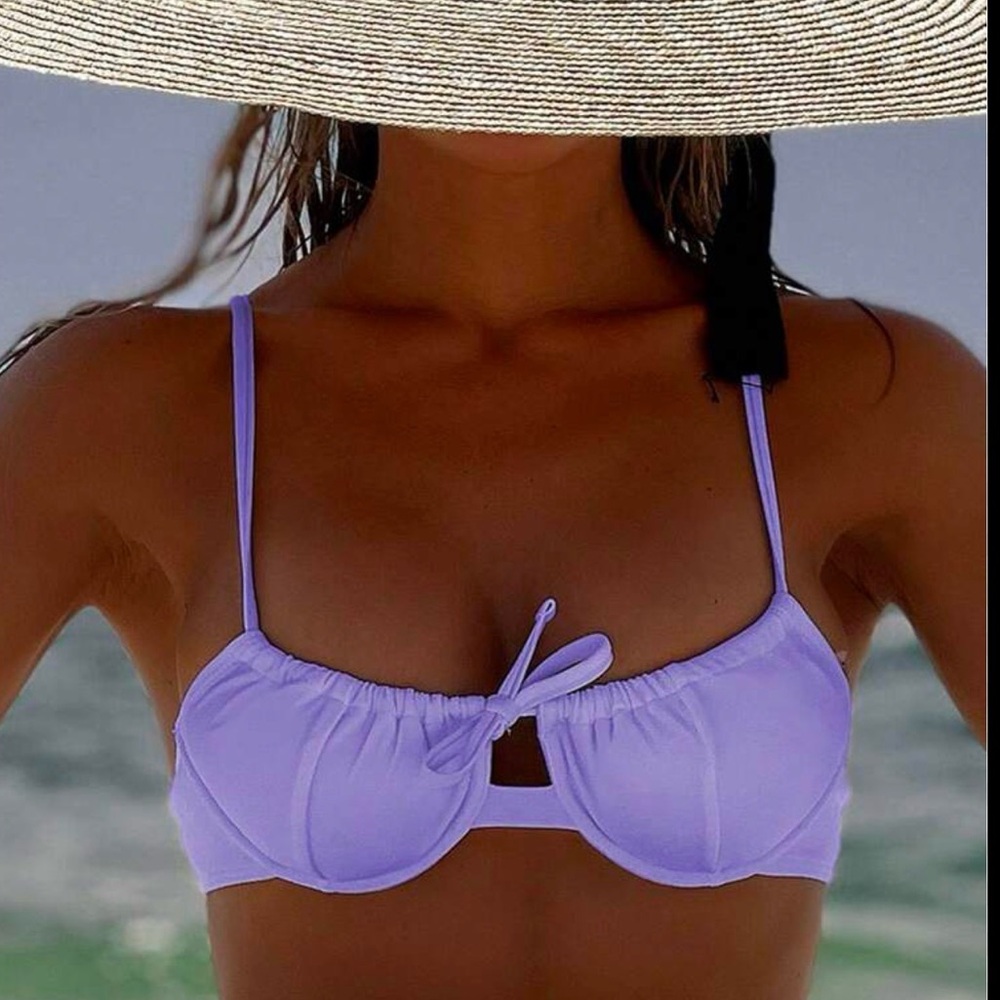 EUC SHEIN Lavender Bikini Top in Small Tie Front Underwire Swim‎ Vacation Resort